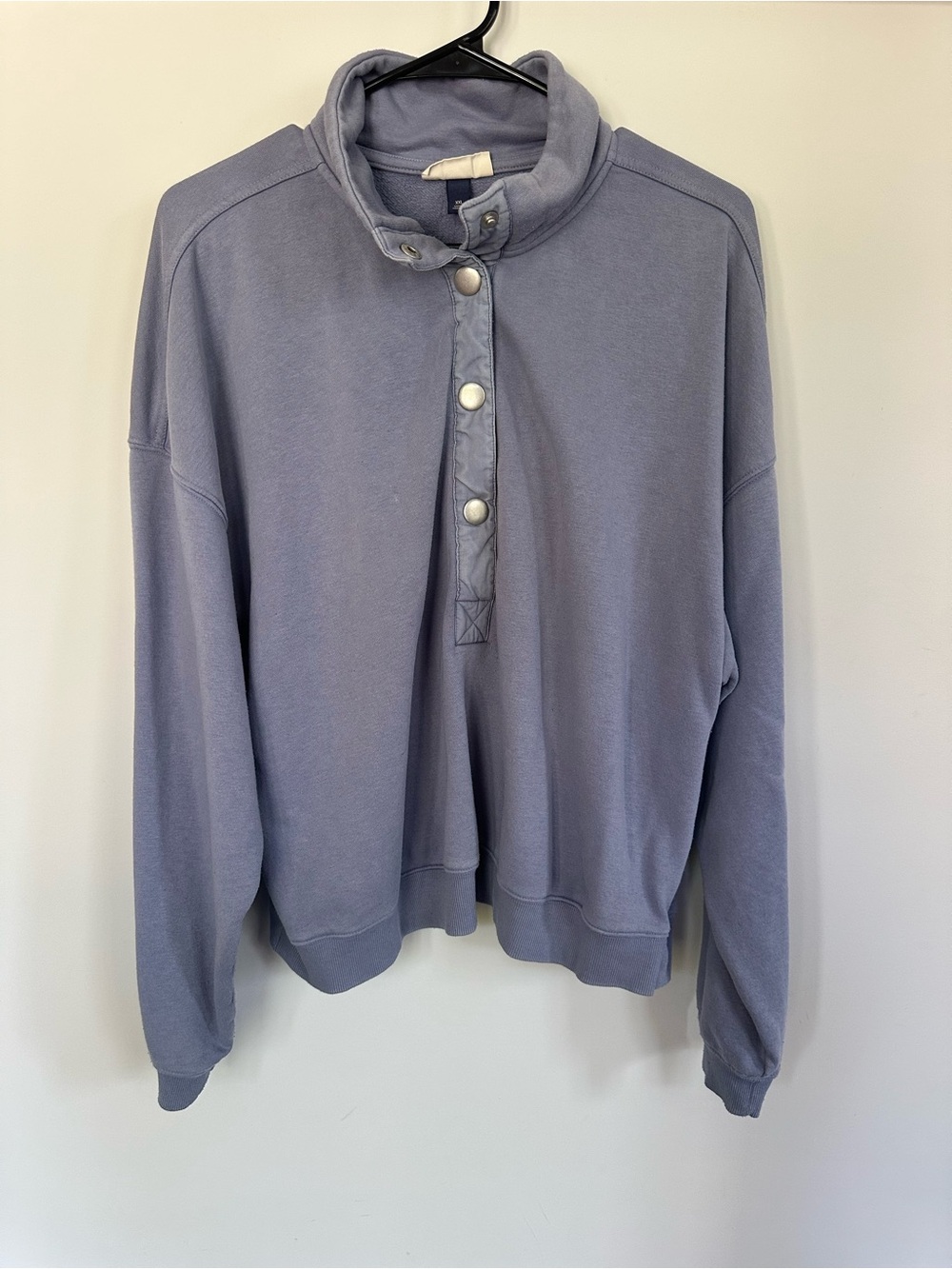 Universal Thread Lavender-Blue Snap Funnel Neck Sweatshirt